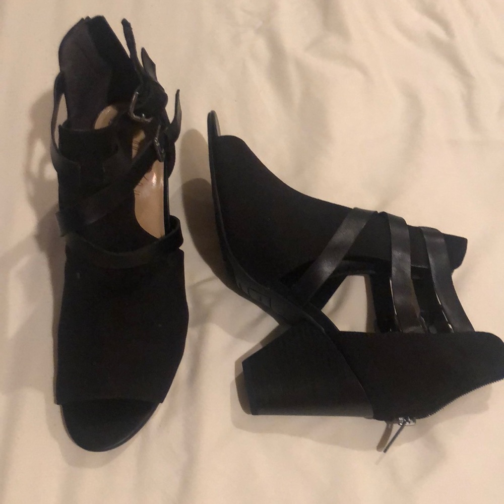 Libby Edelman - size 11 open- toe and strappy booties